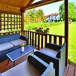Сasa de vacaciones Homes With Terraces, Large Garden Ustronie Morskie