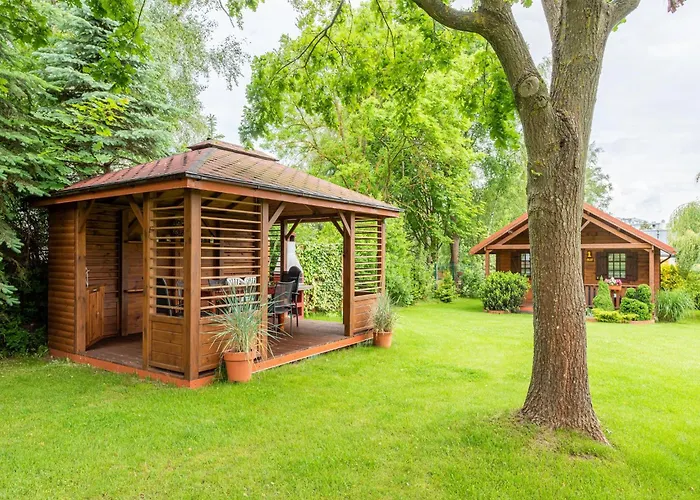 Homes With Terraces, Large Garden